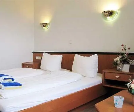 Ξενοδοχείο Strandhotel Achtert Diek 3*